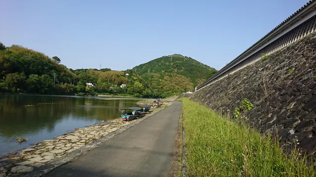 Hijinan Picnic Land.(Hijikawa river green square.)