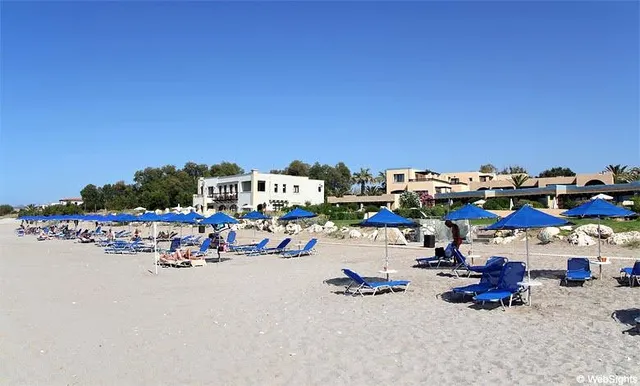 Beach Adelianos Kampos