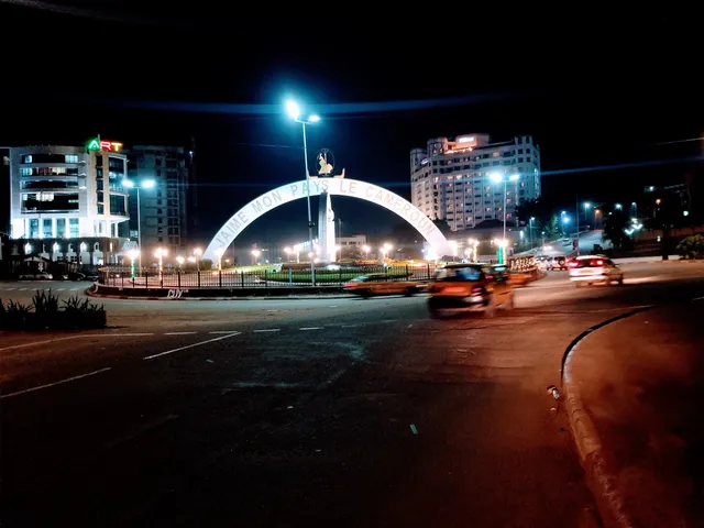 Monument j'aime mon pays