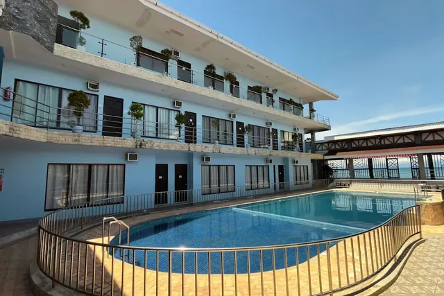 Hidden Valley Beach Resort