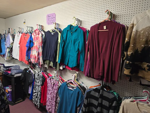 McKinley County Humane Society Thrift Store