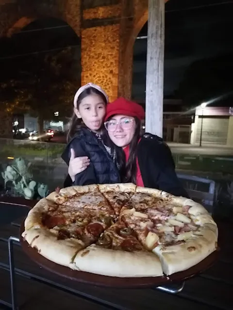 Pizza Hut Urban Arcos