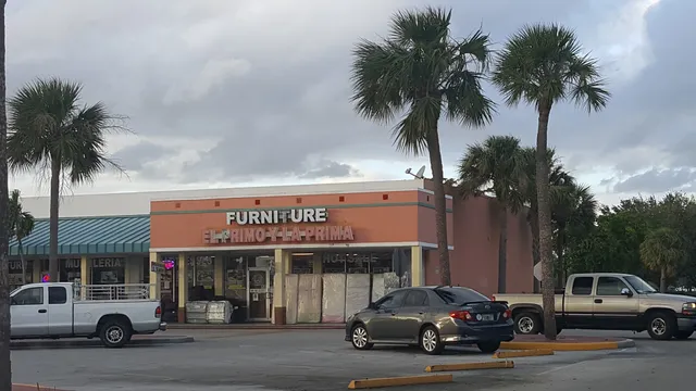 Muebleria El Primo Y La Prima