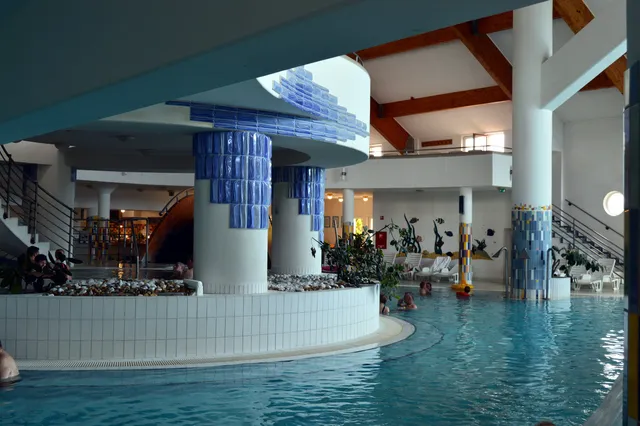 Gyógy - és Termálfürdő