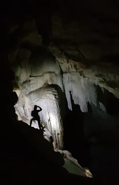 L'expédition souterraine Hérault- spéléologie, via, parcours aventure, bivouac
