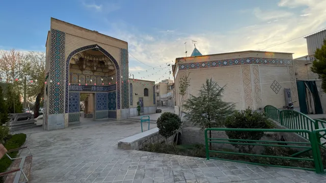 Darb Kushk Mosque