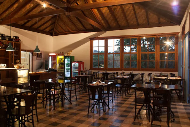 Empório Caza Branca