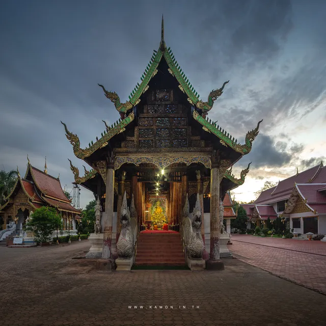 Wat Buak Krok Luang