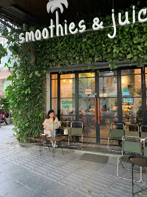 Smoothies & Juices