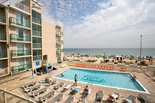 Atlantic Sands Hotel & Conference Center