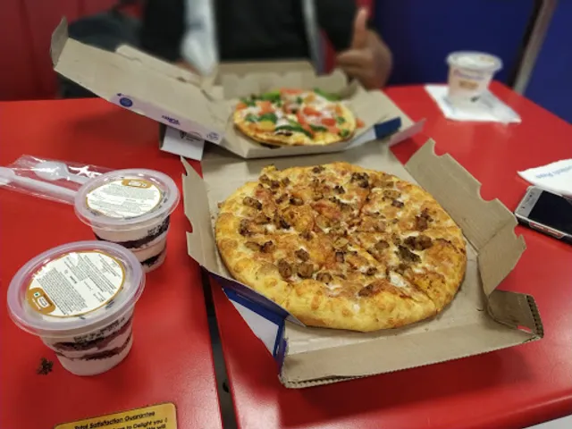 Domino's Pizza | Ojas Mall,Siliguri