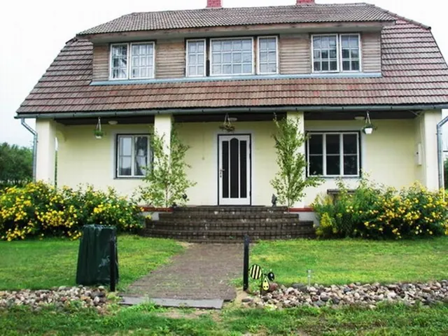 Kalnavoti, Guest House