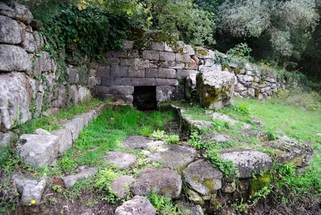Fonte nuragica di Su Lumarzu