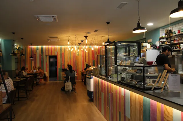 Macchiato Coffee - Shop