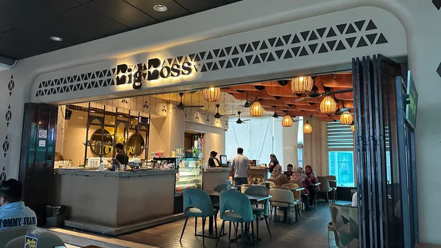 Big Boss • Publika