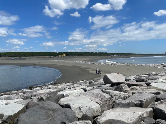 Headland Beach (T-Bar)