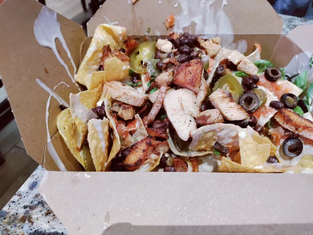 Caesars Sports Grill & bar