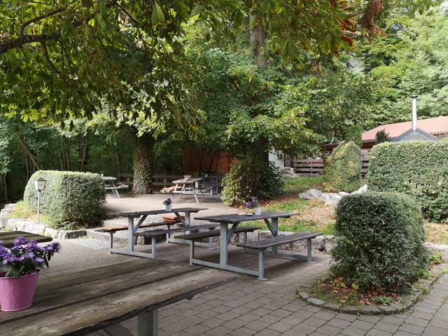 Schloßschenke Lichtenstein Fam. Jochen Etter