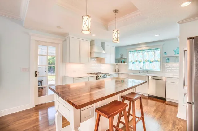 Grandview Kitchens Inc.