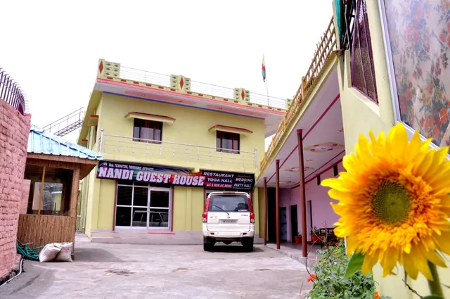 Nandi Hilltop Resort - Best Hotel in Rishikesh, near Neelkanth Mahadev Temple