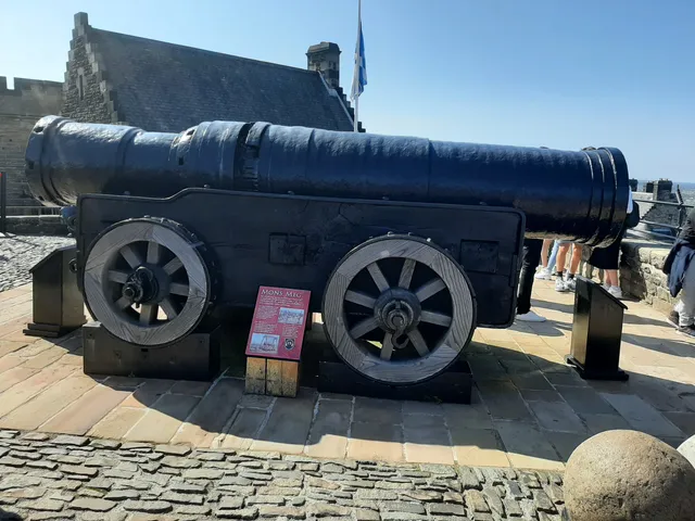 Edinburgh Castle - Mons Meg