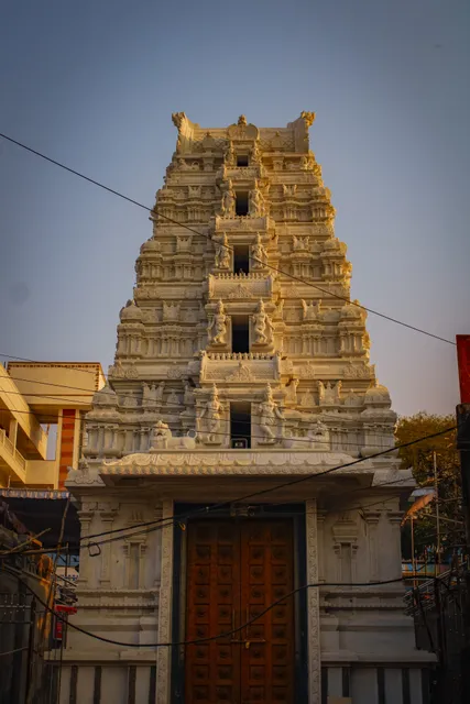 Shri Kanchi Kamakoti Peetham Shri Shyam Baba Mandir