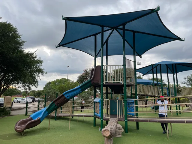 Mary Heads Carter Park