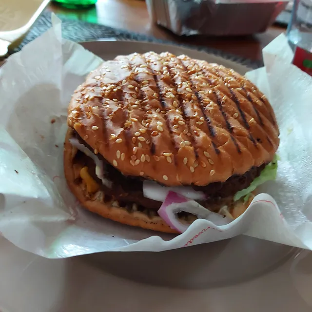 Amore American Chicken & Burger