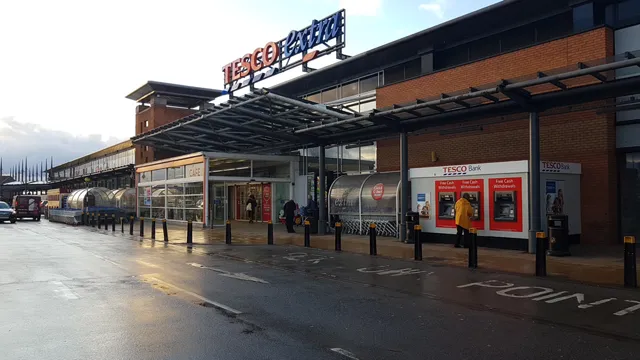 Seacroft Green Shopping Centre