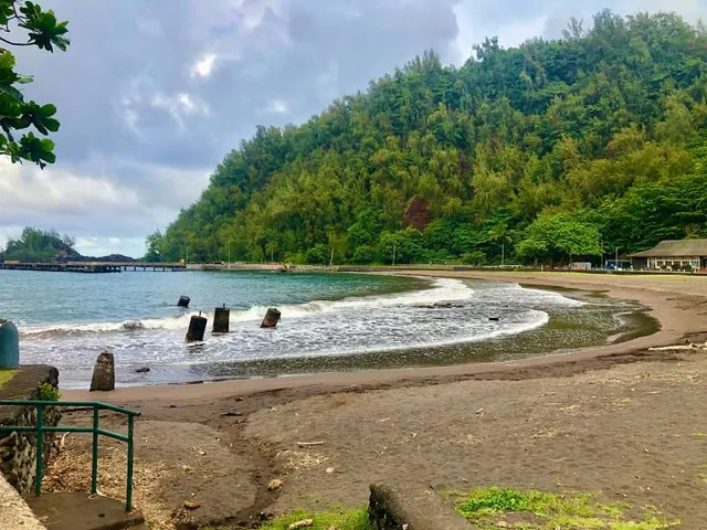 Hāna Bay