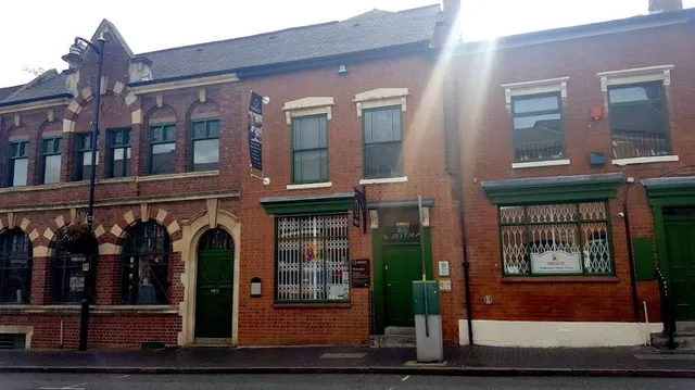 photo-1