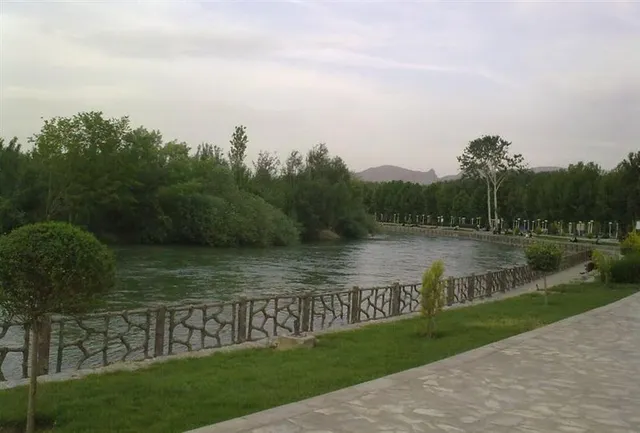 پارک سرارود مبارکه