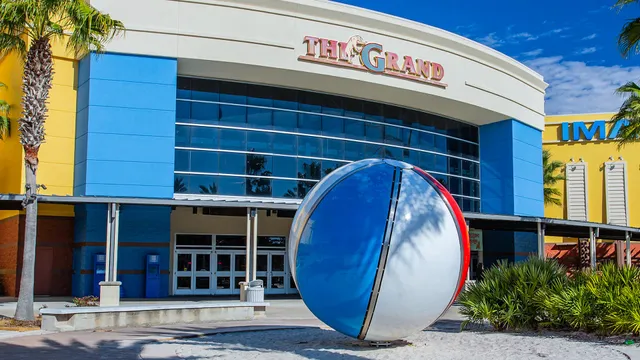 The Grand Pier Park by Santikos