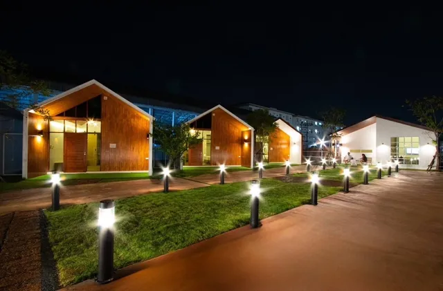 The O-Zone Airport Riviera Lodge