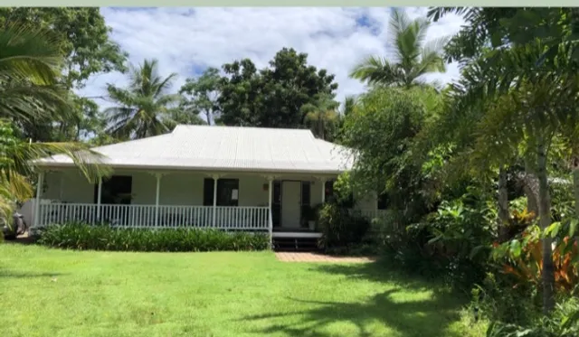 South Pacific BnB Clifton Beach, Cairns Queensland