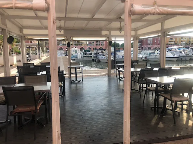 Restaurant Cirta, Lattes