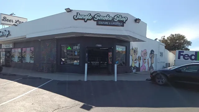 Jungle Smoke Shop Huntington Beach: Smoke and Vape Shop - CBD, Disposable Vapes, E-Liquids, Smoking Accessories