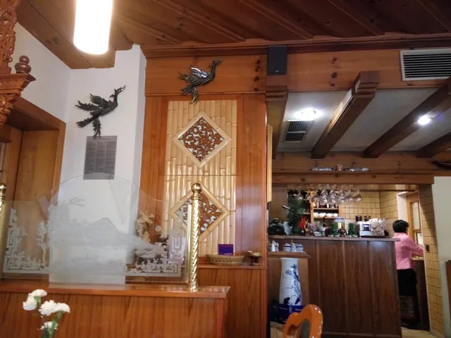 Ran Khao Gäng - Thai Bistro Restaurant