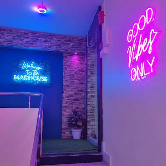 HML Roof Top Restaurant