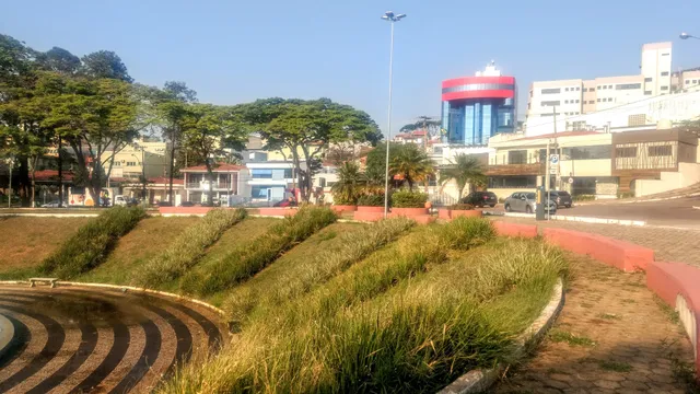 Praca Washington Luiz Valinhos