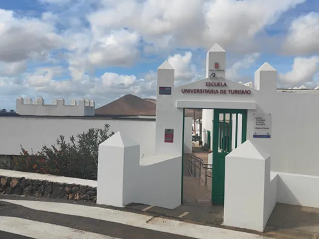 Escuela Universitaria de Turismo de Lanzarote (EUTL)