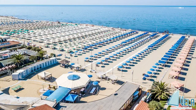 La Vela Beach Club - Stabilimento Balneare Bagno La Vela