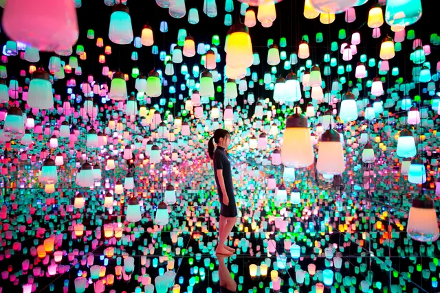 teamLab Borderless
