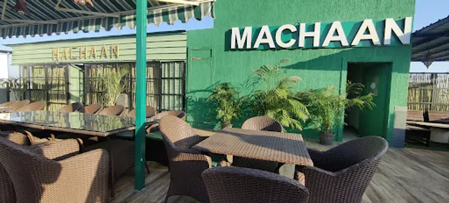 MACHAAN CAFE