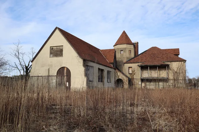 Gold Star Beach Park