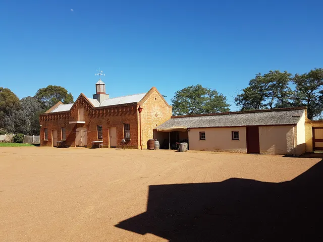 Hume and Hovell Track