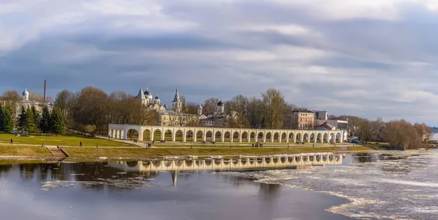 Tserkov' Zhon-Mironosits