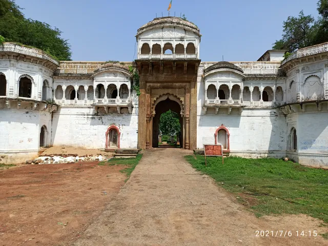 Naigarhi Fort