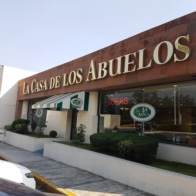 La Casa De Los Abuelos