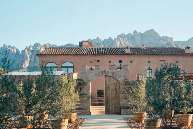 Can Farrés (el Bruc)